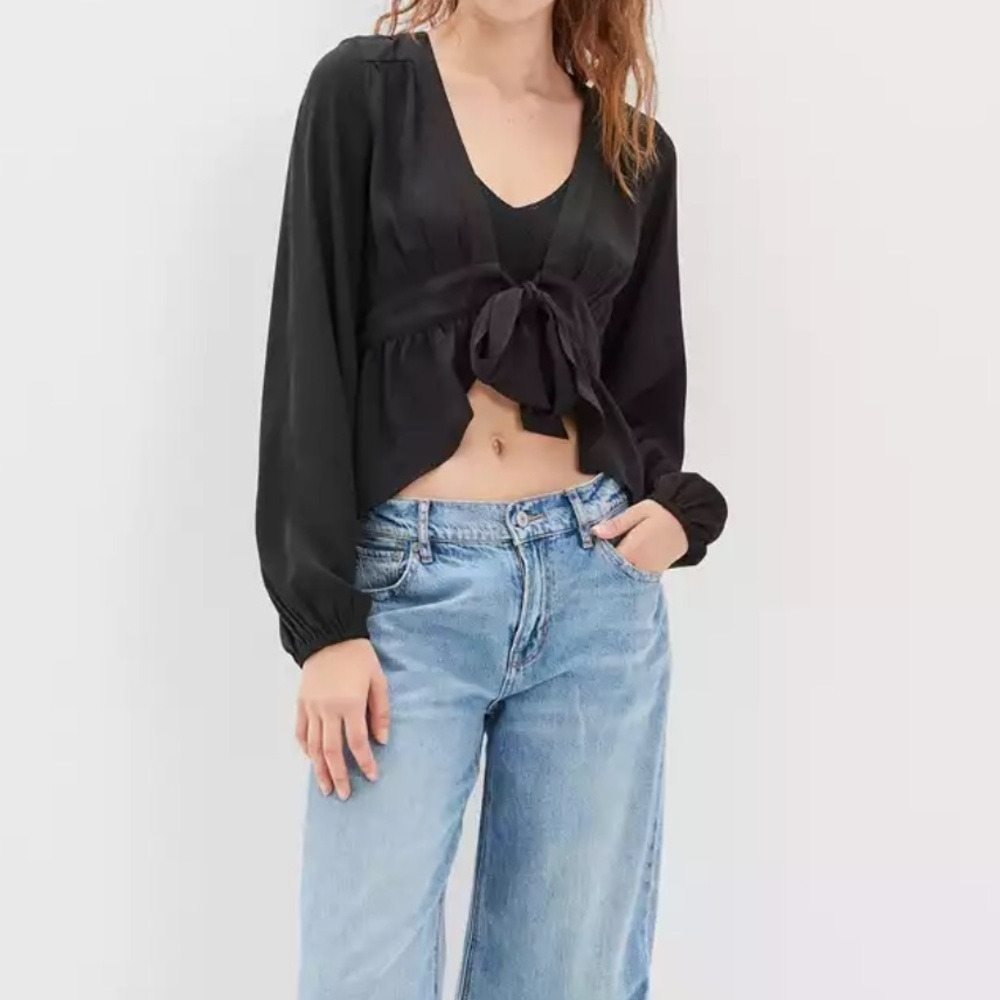 NWT American Eagle Silky Tie-Front Blouse